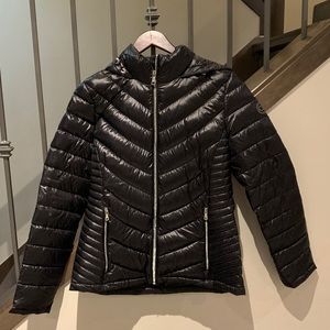 BRAND-NEW!! Calvin Klein Down Jacket- Packable